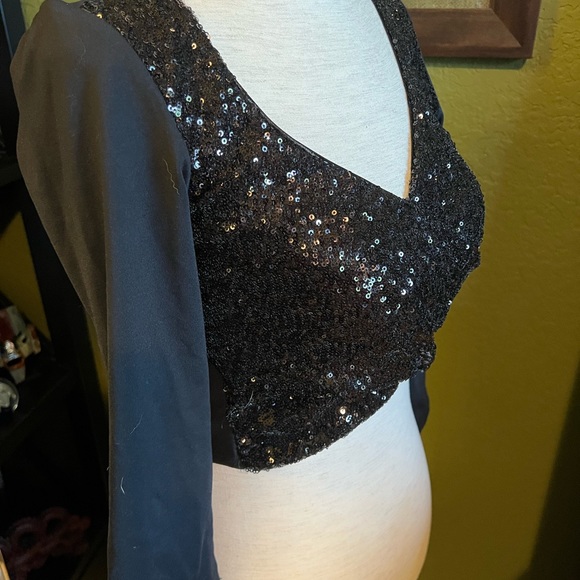 Bebe - Picture 3 of 5